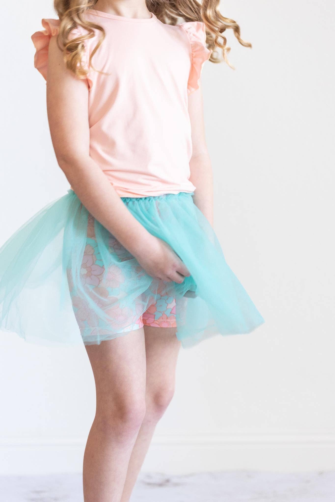 Mila & Rose - Peach S/S Ruffle Tee
